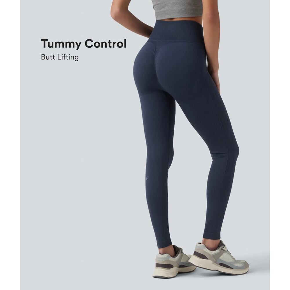 HALARA Tummy Control Butt Lifting Leggings in Navy